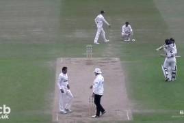 LEICESTERSHIRE V MIDDLESEX - DAY FOUR MATCH ACTION