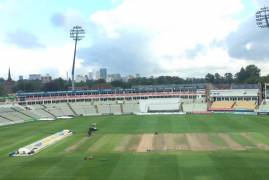 Warwickshire v Middlesex: Day 1 Updates