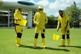 WHEN MIDDLESEX CRICKET MET THE RNLI TO PROMOTE THEIR MAYDAY CAMPAIGN