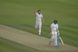 MATCH ACTION | DAY ONE V WORCESTERSHIRE