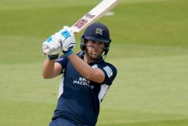 ESSEX VS MIDDLESEX - MATCH ACTION