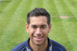 ROSS TAYLOR ARRIVES WITH MIDDLESEX AHEAD OF DEBUT VS SURREY