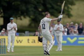 DAY ONE MATCH ACTION | MIDDLESEX V LEICESTERSHIRE 