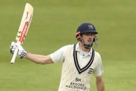 JOHN SIMPSON SIGNS CONTRACT EXTENSION WITH MIDDLESEX