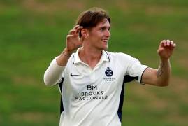 HARRY PODMORE LEAVES MIDDLESEX AND JOINS KENT