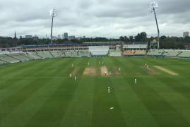 WARWICKSHIRE v MIDDLESEX - DAY THREE UPDATES