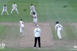 GLOUCESTERSHIRE V MIDDLESEX - DAY THREE MATCH ACTION