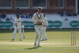 RAYNER REACHES 300 FIRST CLASS WICKETS | MIDDLESEX v LEICESTERSHIRE | DAY TWO INTERVIEW